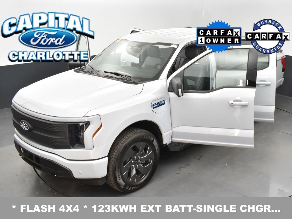 Used 2025 Ford F150 Lightning Flash image 35