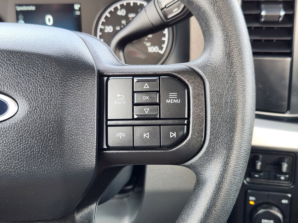 Used 2024 Ford F250 XL w/ XL Chrome Package image 18