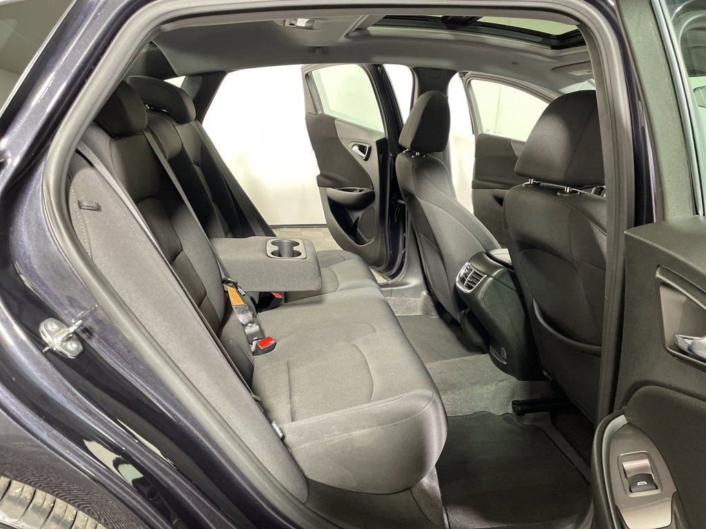 Used 2023 Chevrolet Malibu LT image 23