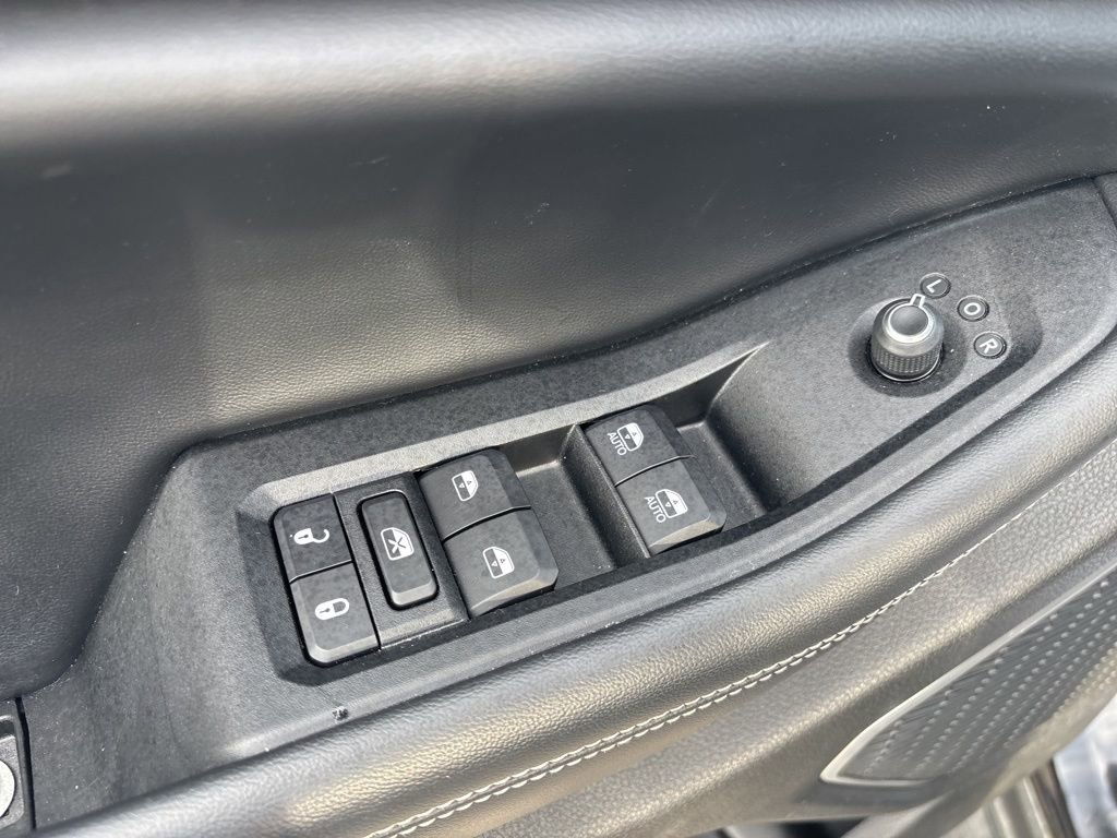 Used 2022 Jeep Grand Cherokee L Limited image 18