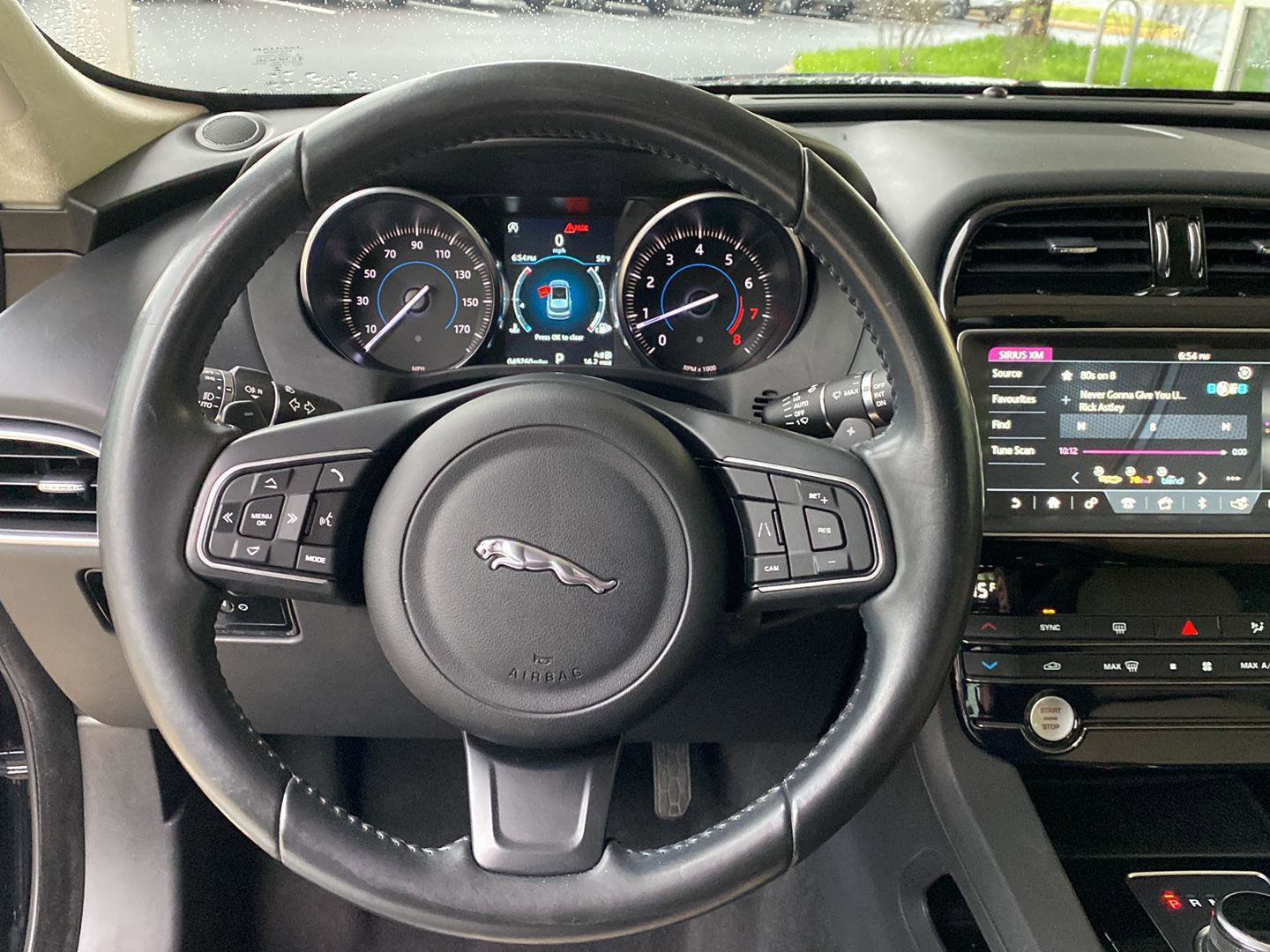 Used 2020 Jaguar F-PACE Premium AWD/4WD image 40