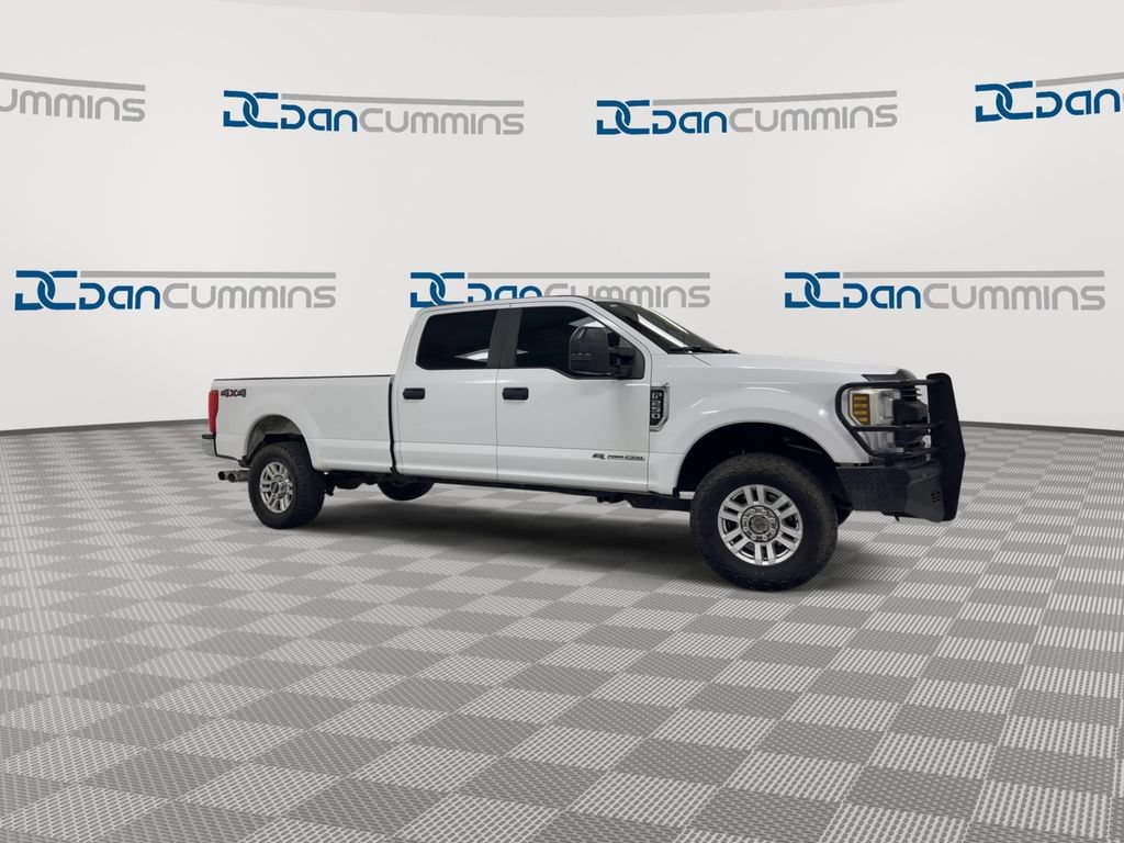 Used 2018 Ford F250 XL w/ Power Equipment Group AWD/4WD image 2