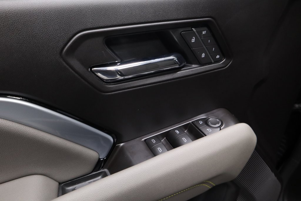 Used 2026 Chevrolet Colorado ZR2 w/ Technology Package image 24