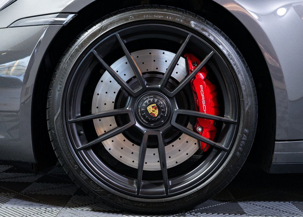 Used 2023 Porsche 911 Targa 4 GTS image 9