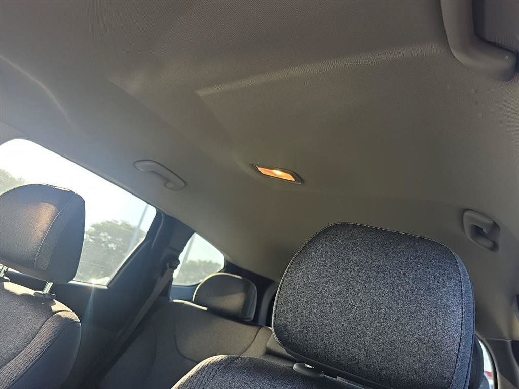 Certified 2023 Hyundai Santa Fe SE FWD image 35