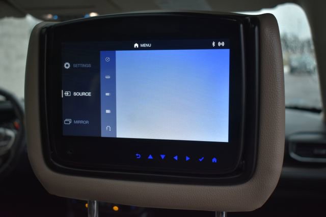 Used 2022 Ford Explorer Limited image 53