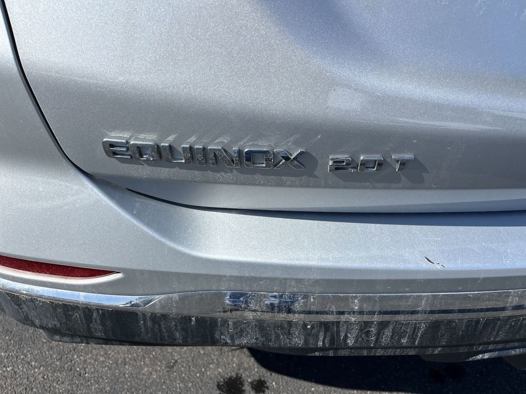 Used 2018 Chevrolet Equinox LT image 30