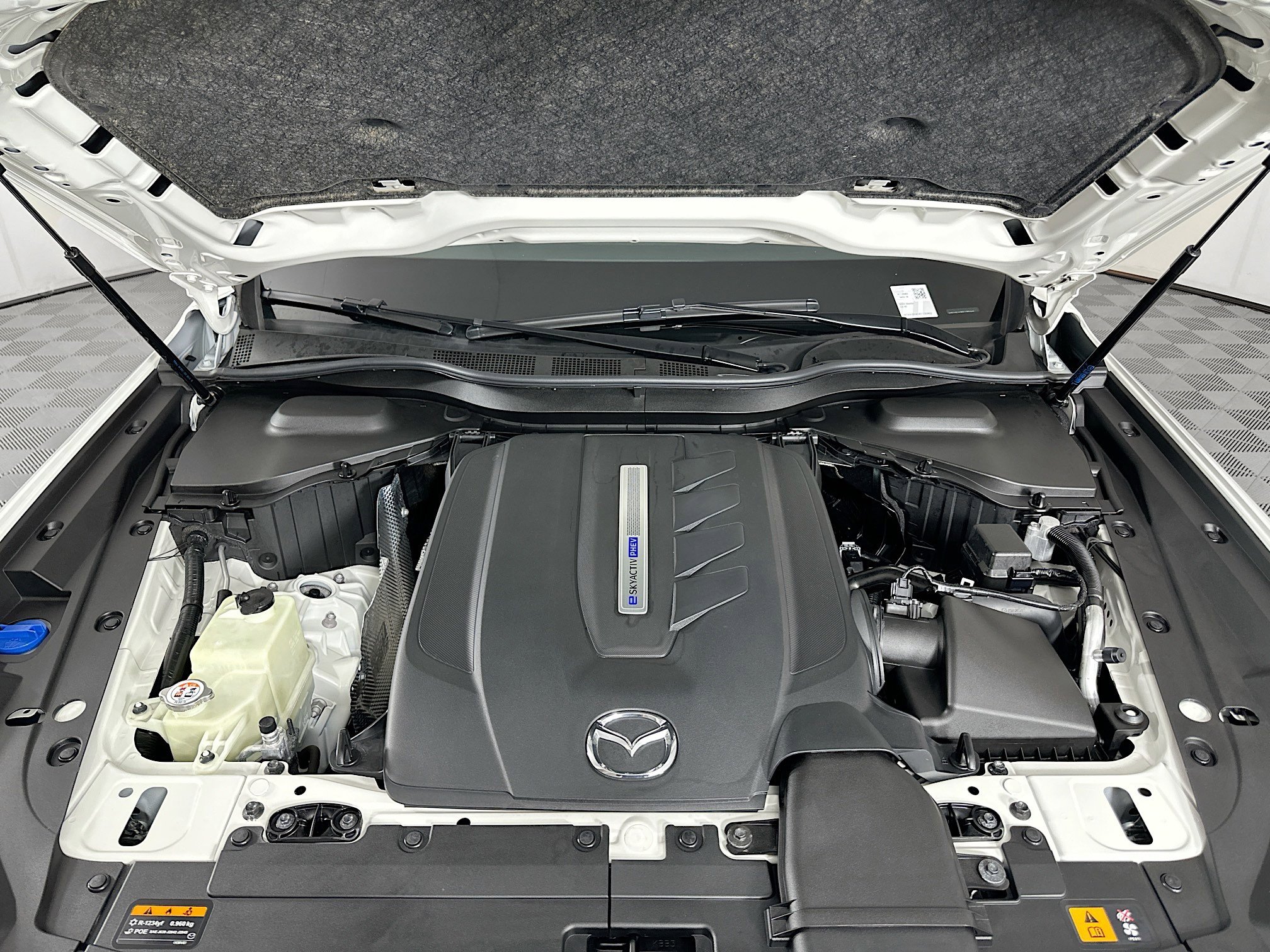 Used 2024 MAZDA CX-90 Plug-In Hybrid w/ Preferred image 35