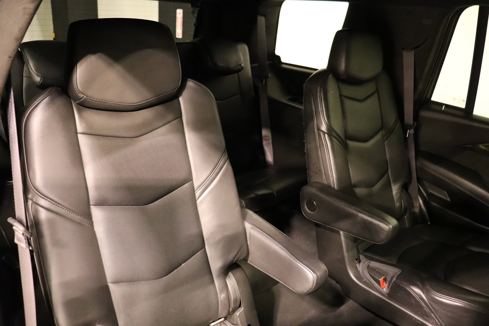 Used 2015 Cadillac Escalade Platinum image 22