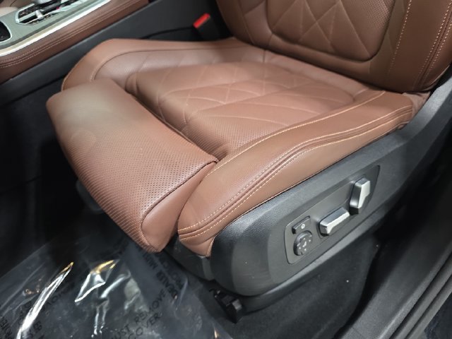Certified 2025 BMW X5 xDrive40i w/ Premium Package AWD/4WD image 25