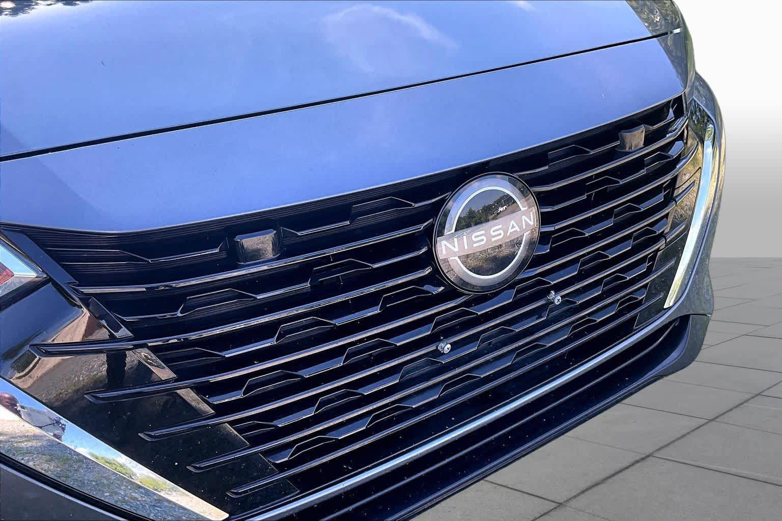 Used 2024 Nissan Sentra SV FWD image 30
