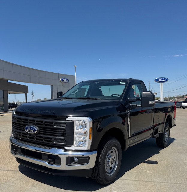 New 2025 Ford F250 XL w/ XL Chrome Package image 2