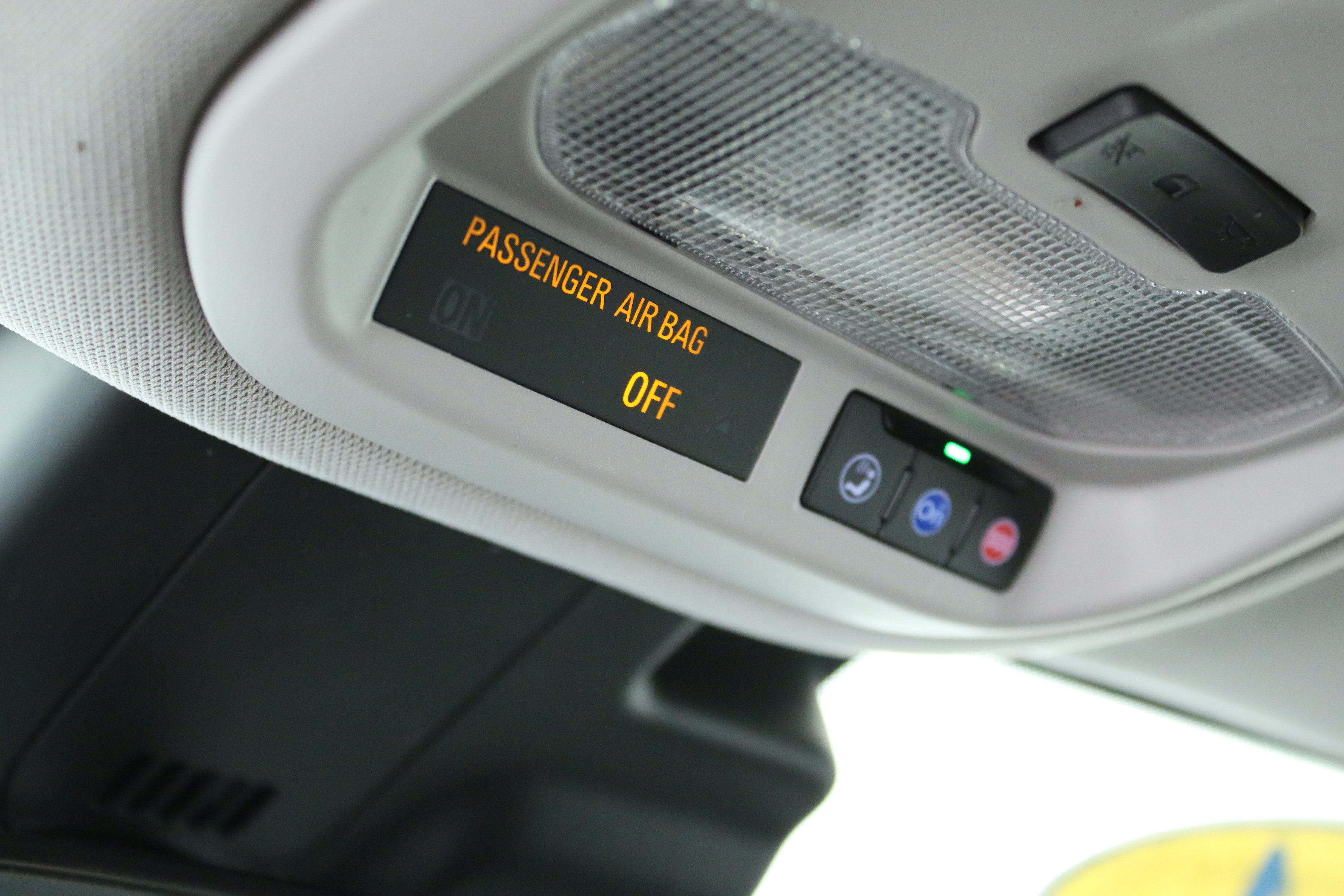 Used 2024 Chevrolet Trax LS w/ LS Convenience Package FWD image 19