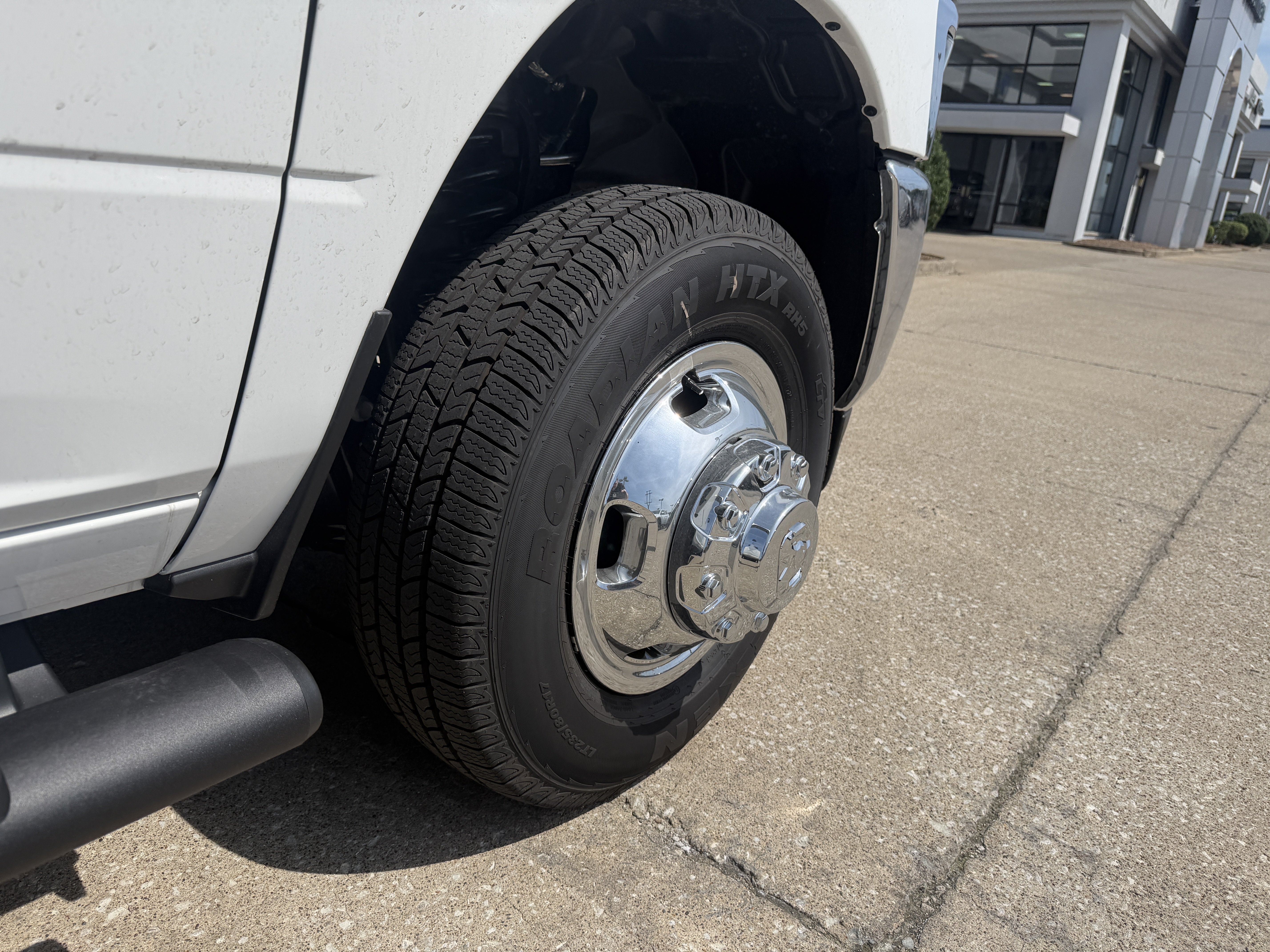 New 2026 RAM 3500 Tradesman AWD/4WD image 22