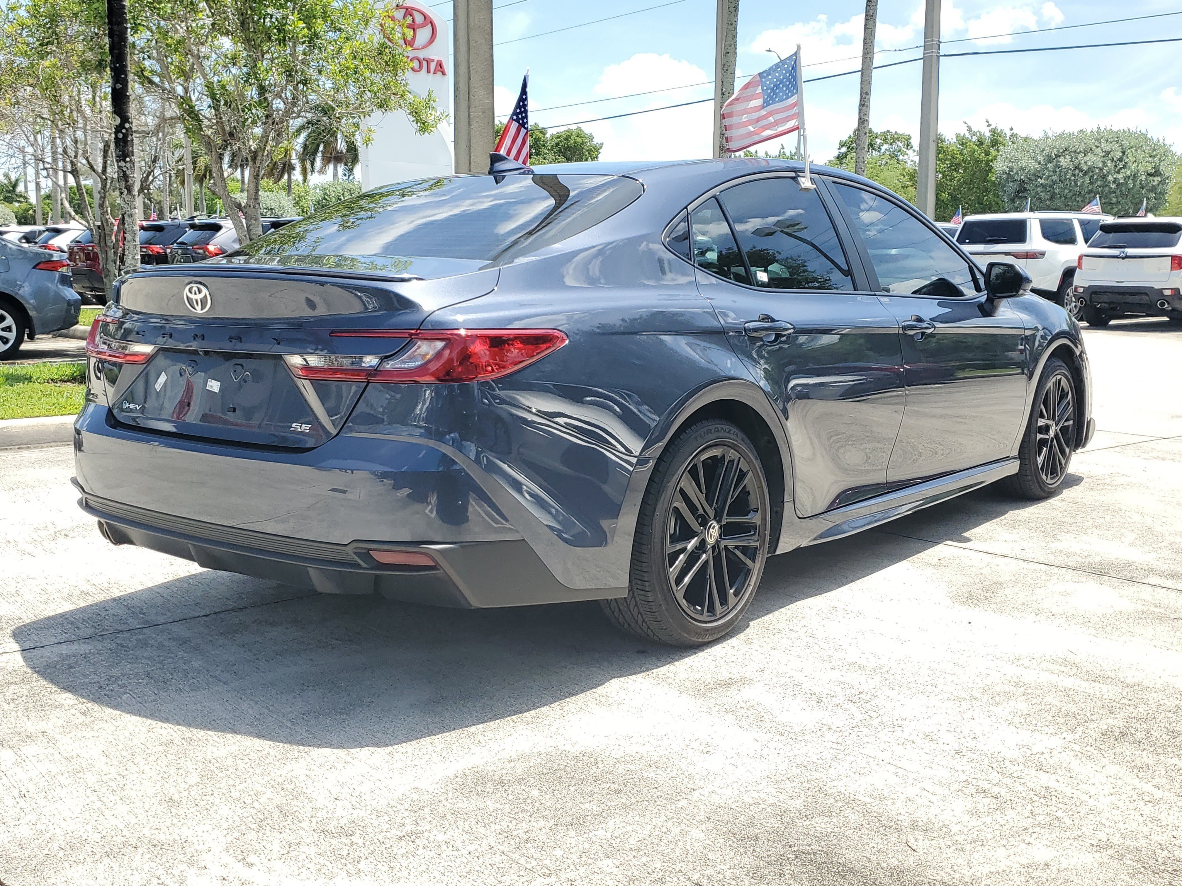 Certified 2026 Toyota Camry SE FWD image 7