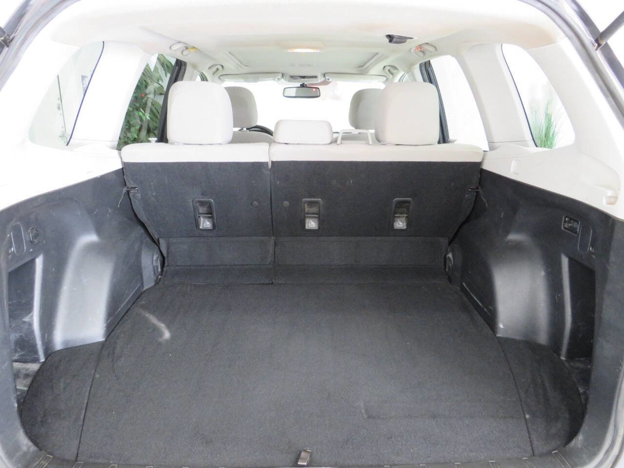 Used 2016 Subaru Forester 2.5i Premium w/ All-Weather Package image 13