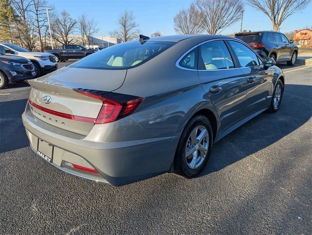 Used 2023 Hyundai Sonata SE image 8