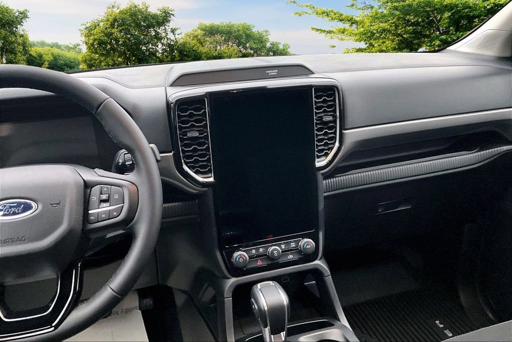 New 2025 Ford Ranger XLT w/ Equipment Group 301A High image 7
