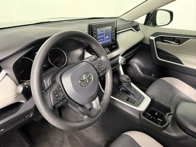 Used 2022 Toyota RAV4 XLE image 14
