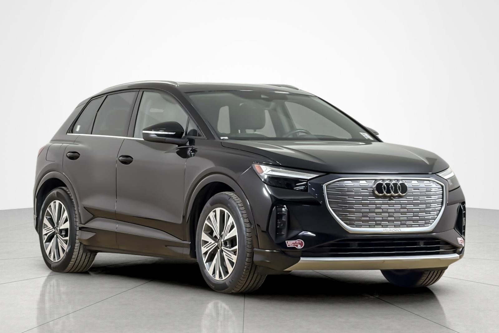 Certified 2023 Audi Q4 e-tron Premium w/ Premium Plus RWD image 7