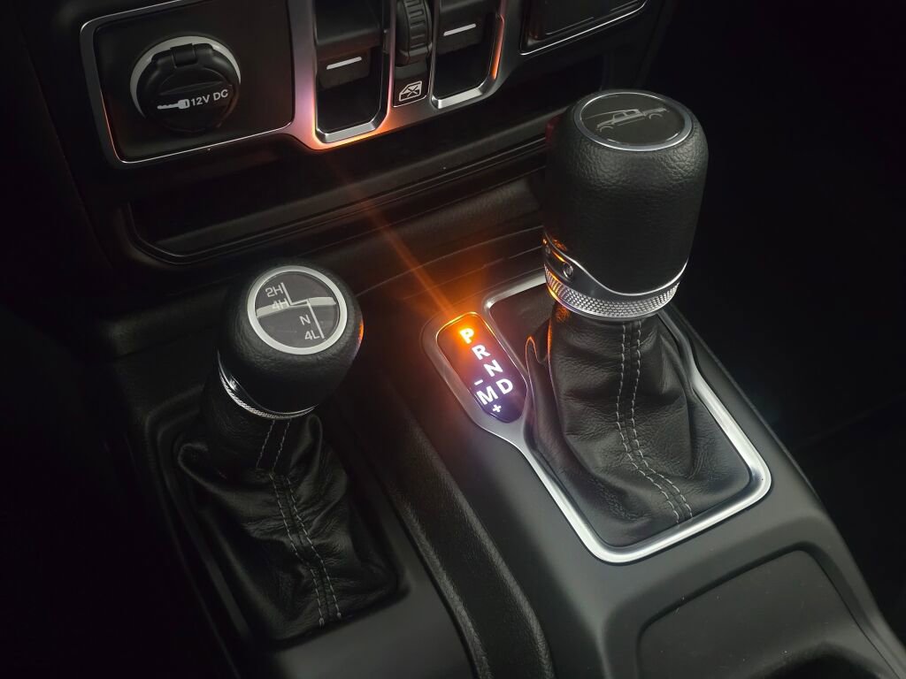 New 2026 Jeep Gladiator Sport image 25