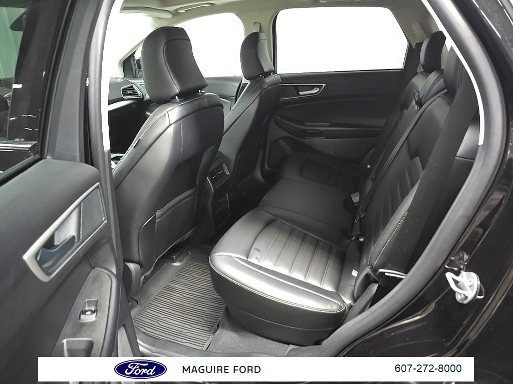 Used 2024 Ford Edge SEL w/ Convenience Package image 31