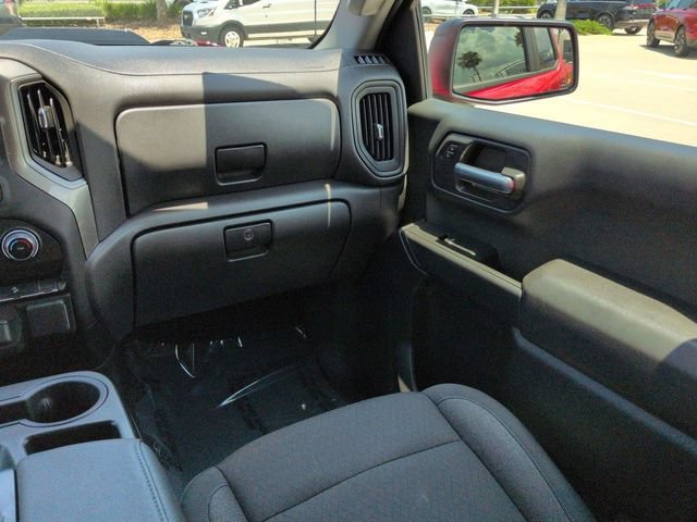 Used 2025 Chevrolet Silverado 1500 Custom Trail Boss AWD/4WD image 17