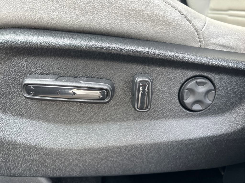 Used 2019 Honda CR-V EX-L image 37