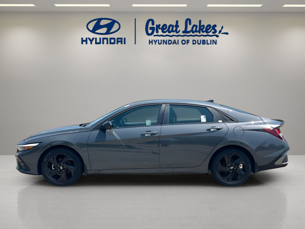 New 2026 Hyundai Elantra Sport FWD image 2