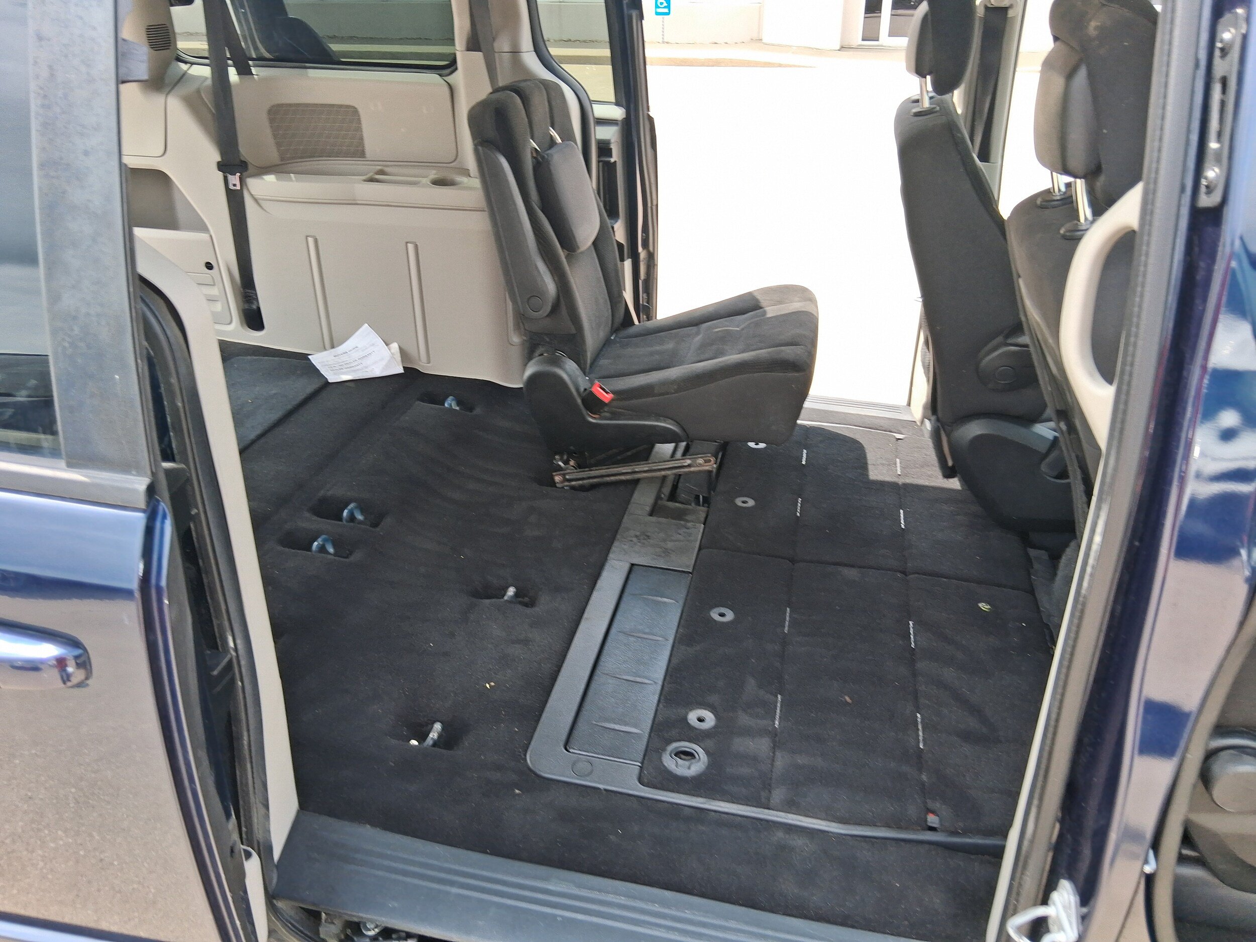 Used 2017 Dodge Grand Caravan SE w/ Power Window Group FWD image 20