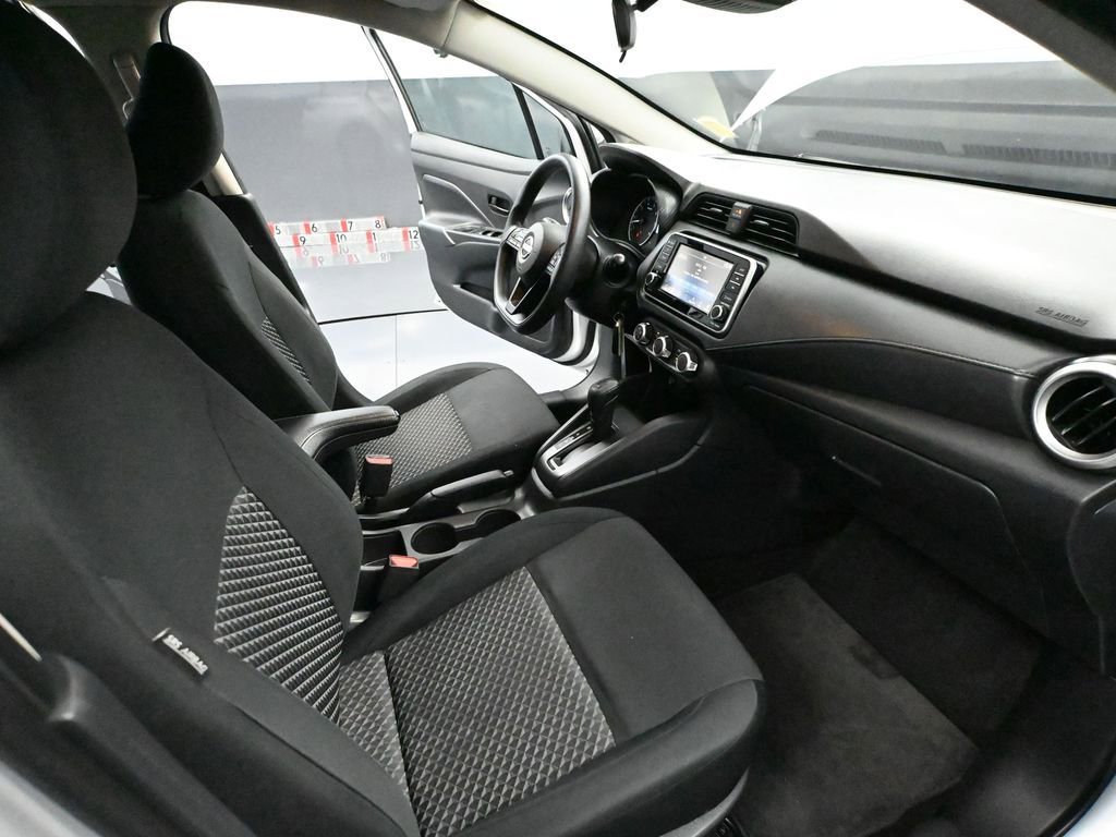 Used 2024 Nissan Versa S w/ S Plus Package image 46
