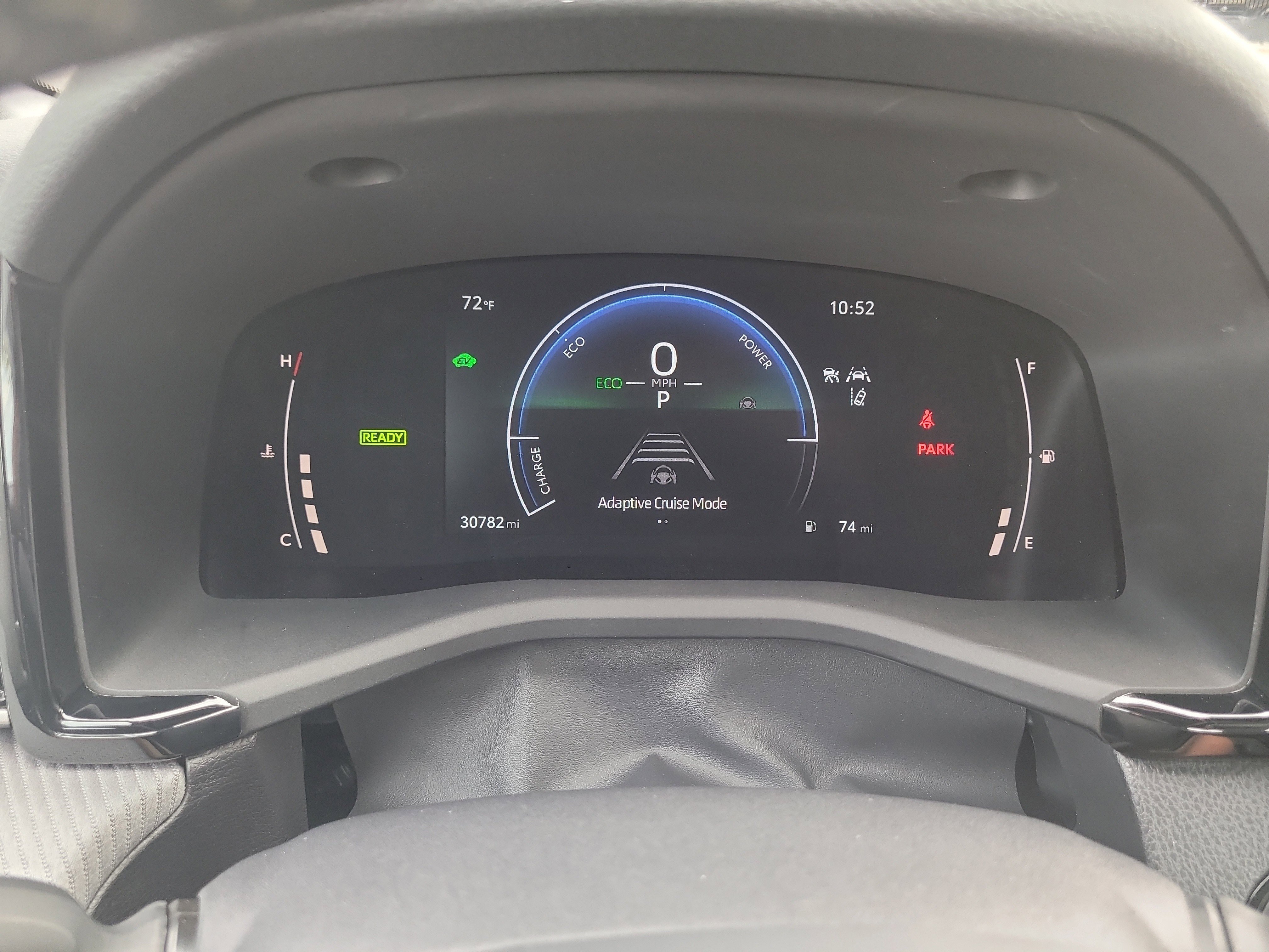 Used 2025 Toyota Camry SE image 30