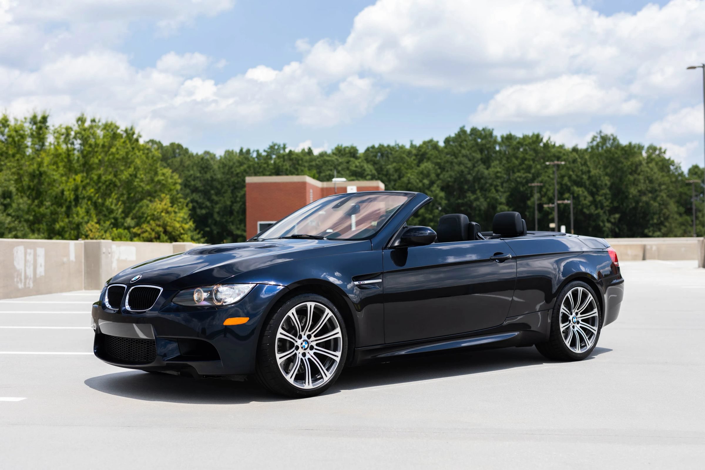 Used 2010 BMW M3 Convertible RWD image 5