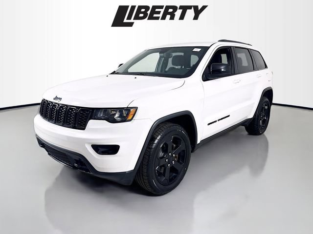 Used 2019 Jeep Grand Cherokee Laredo image 3
