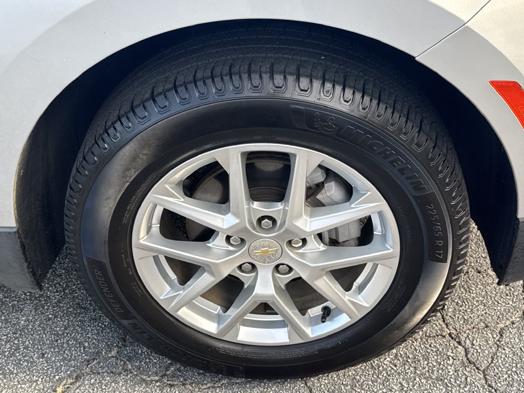 Used 2022 Chevrolet Equinox LT AWD/4WD image 12