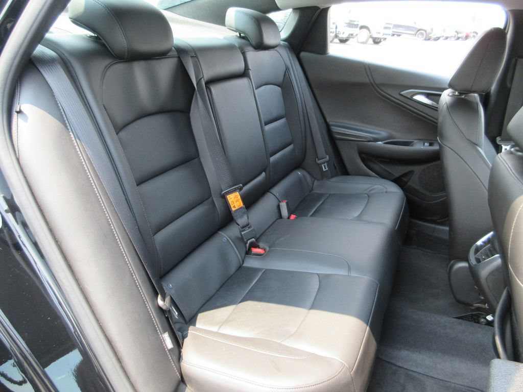 Certified 2018 Chevrolet Malibu LT w/ Leather Package FWD image 20