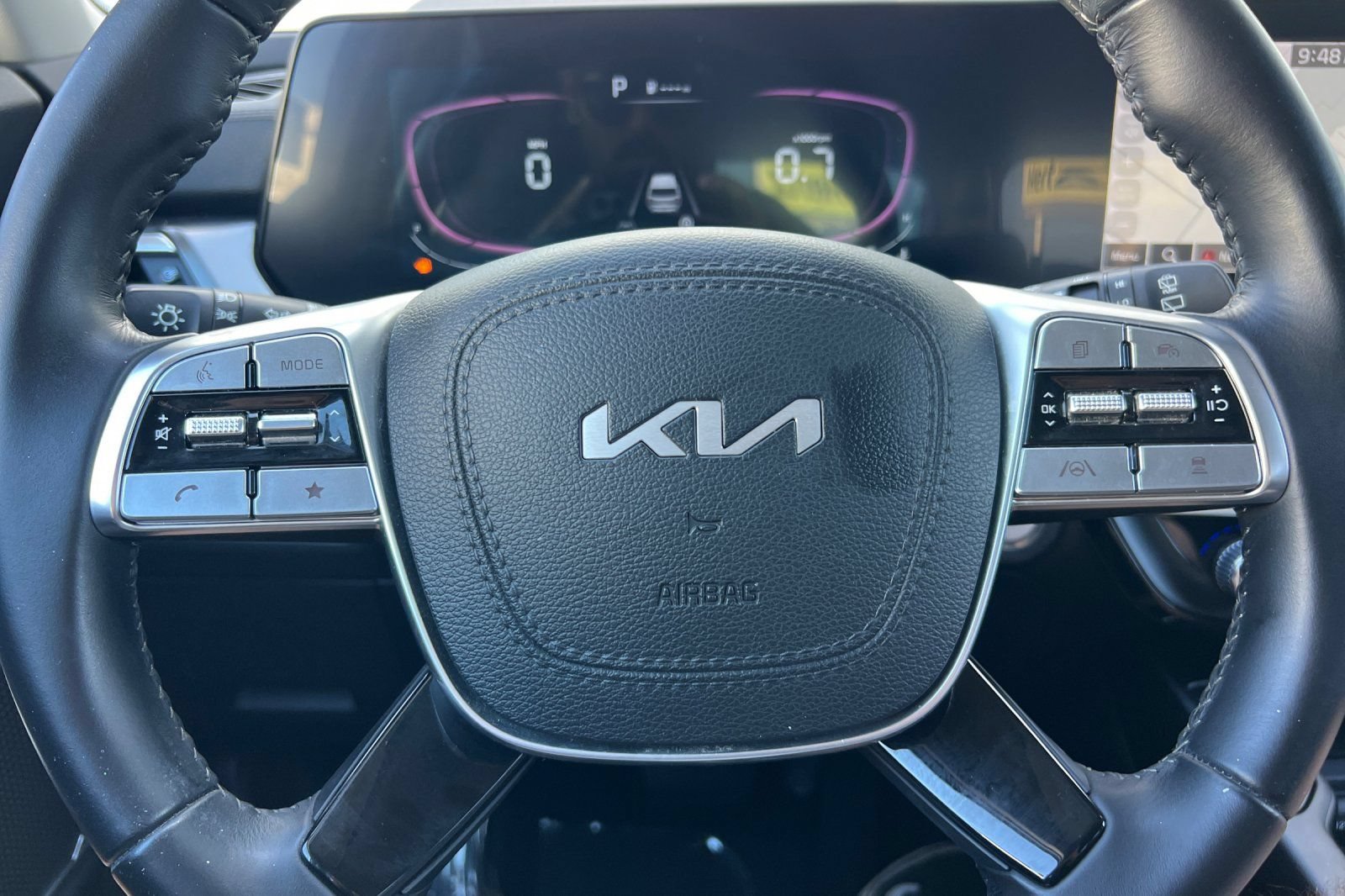 Used 2024 Kia Telluride S FWD image 33