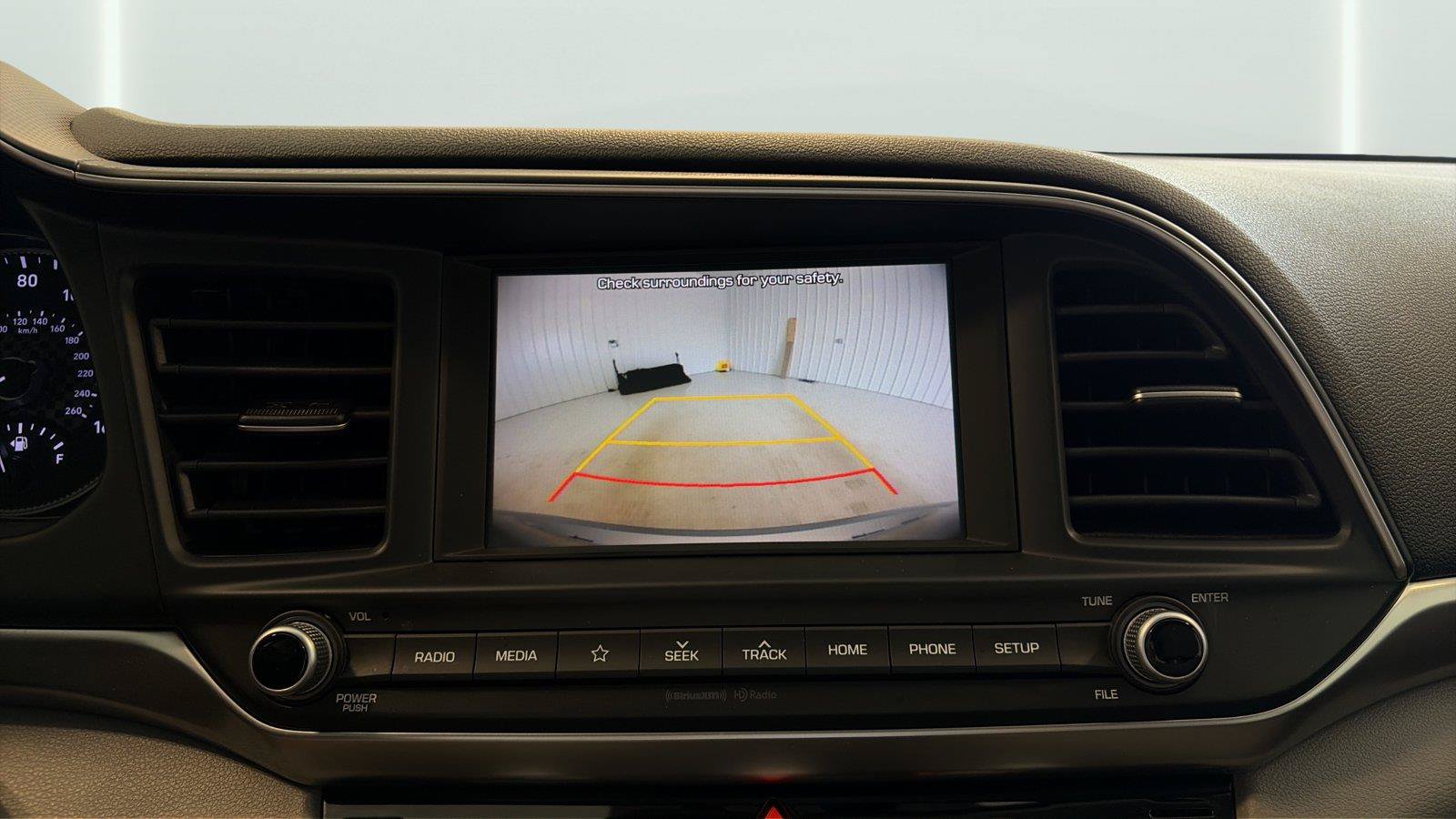 Used 2020 Hyundai Elantra SEL FWD image 19