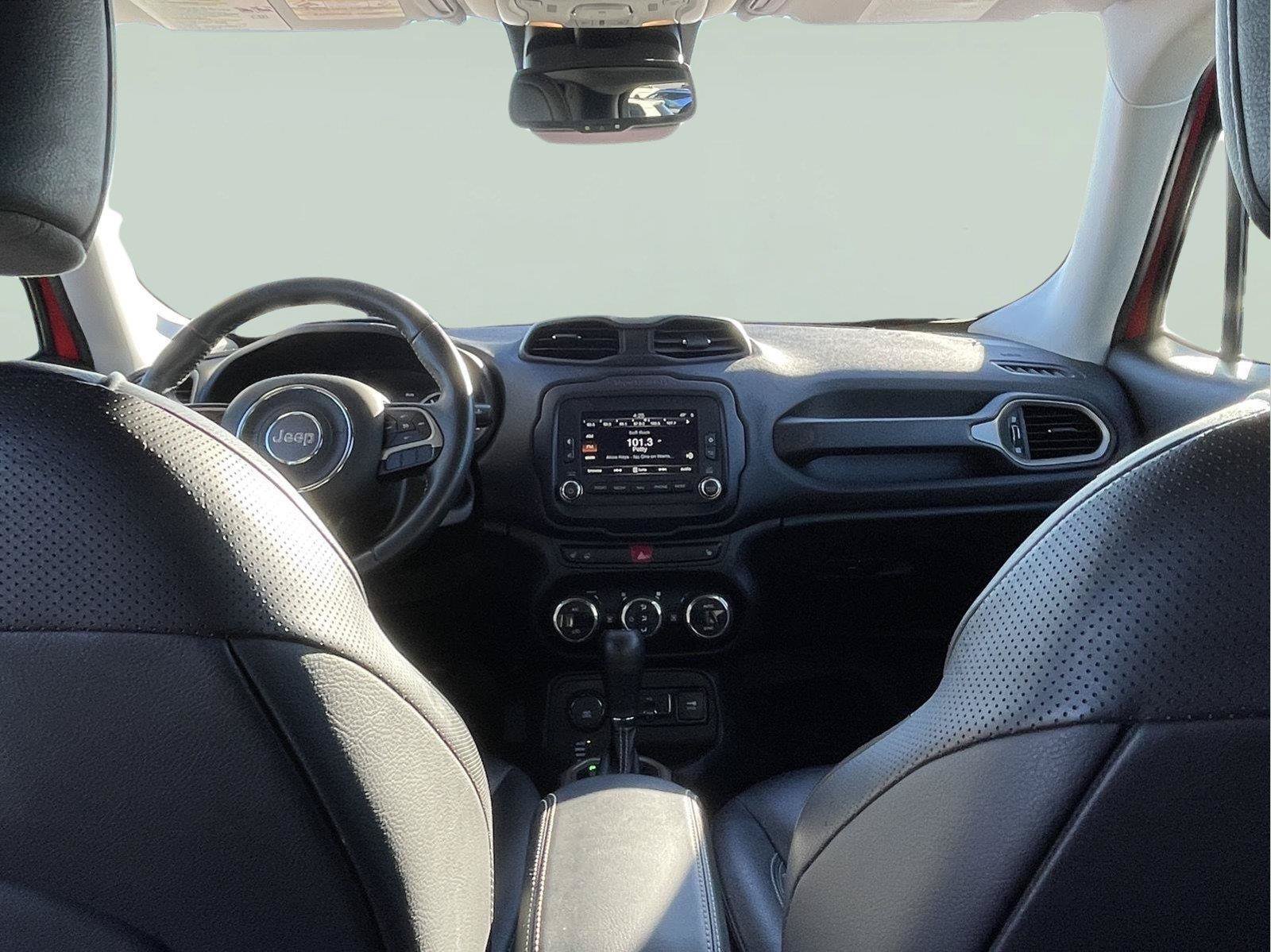 Used 2015 Jeep Renegade Limited AWD/4WD image 18