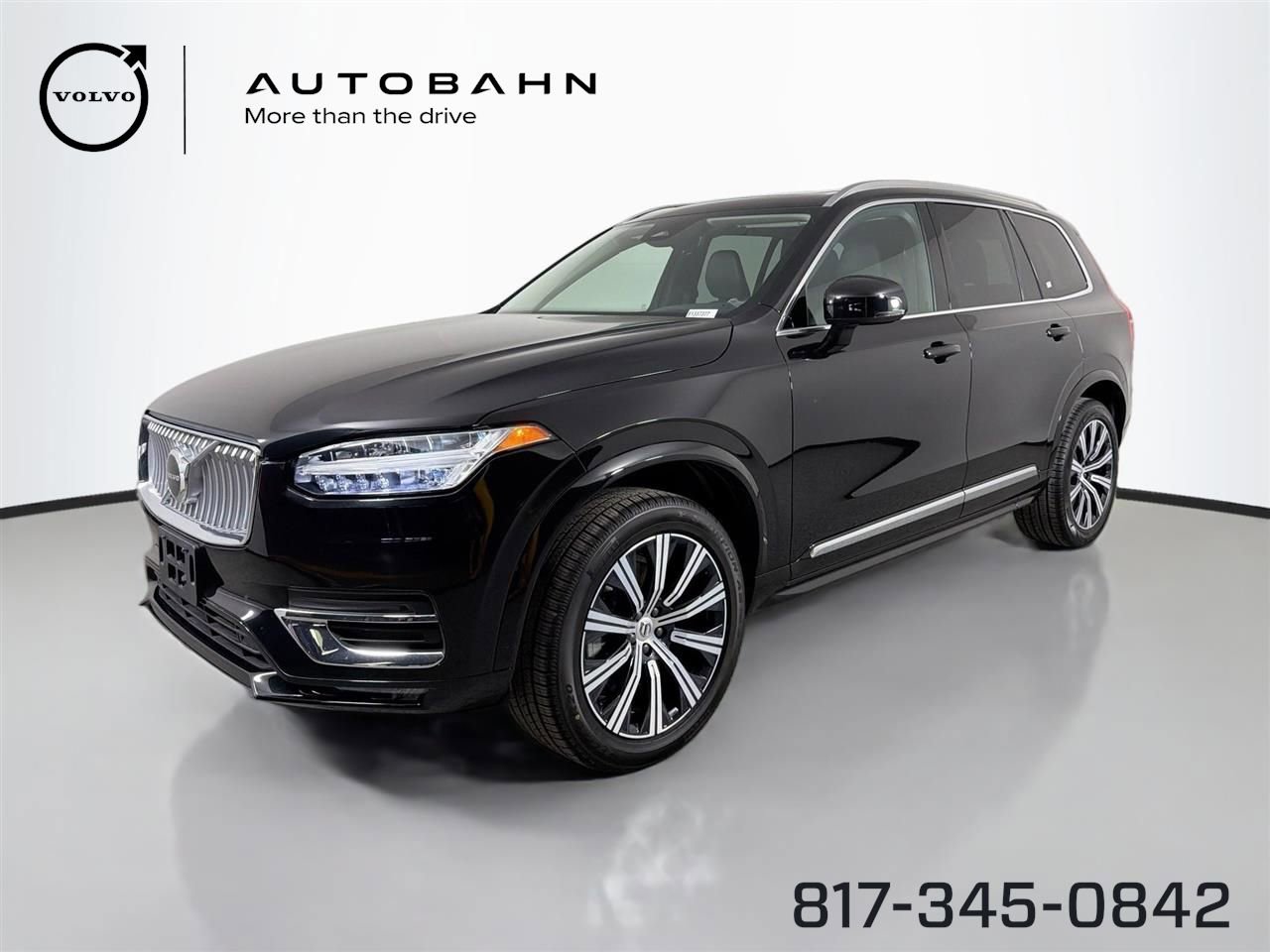 Certified 2025 Volvo XC90 B5 Core AWD/4WD image 1