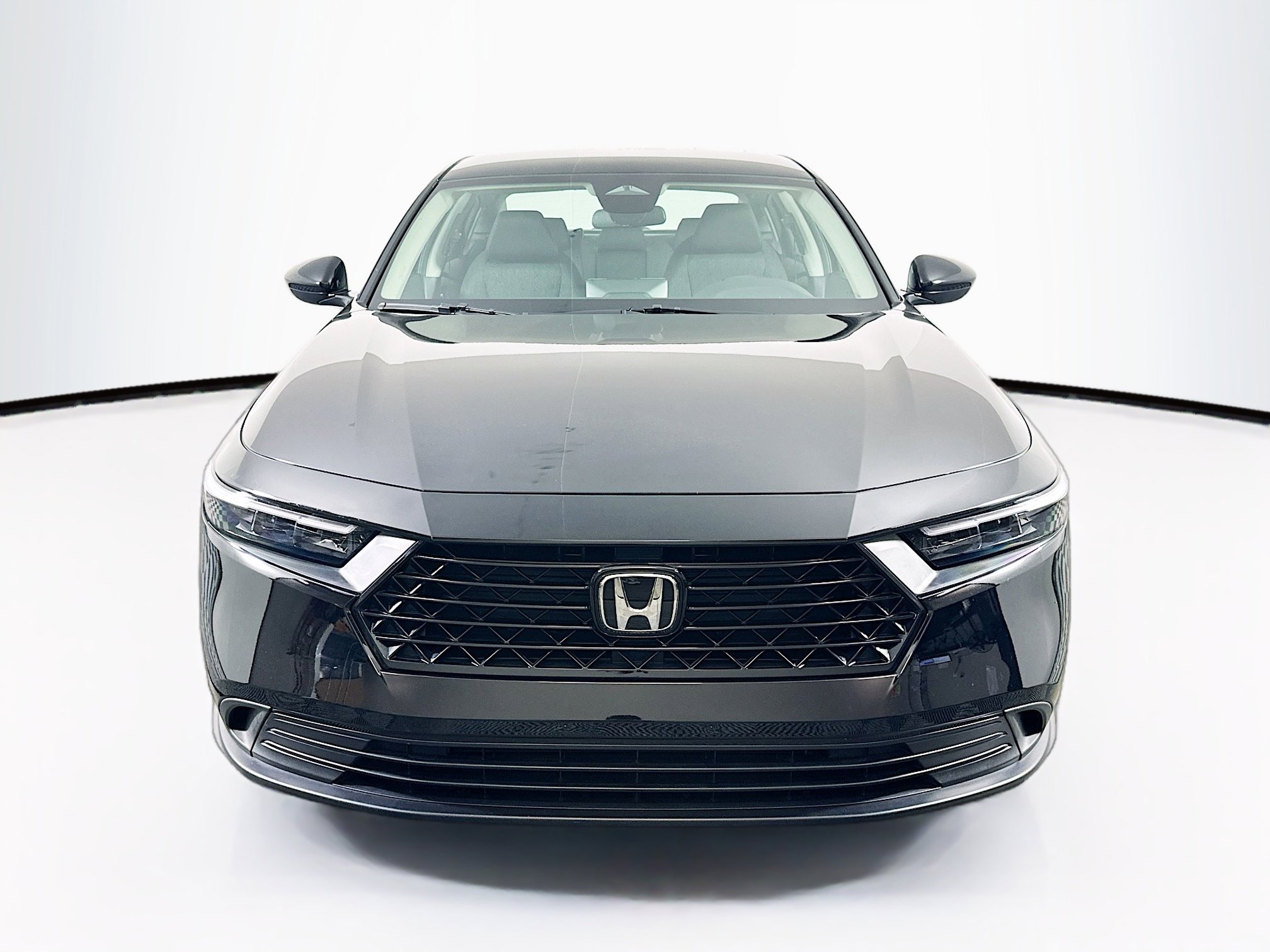 Used 2025 Honda Accord LX image 2
