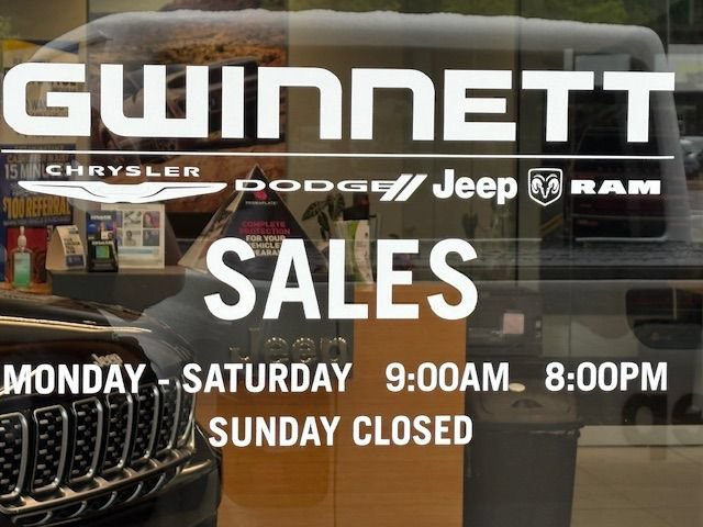Used 2023 Jeep Wrangler Sport AWD/4WD image 21