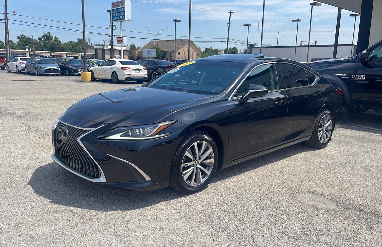 Used 2019 Lexus ES 350 w/ Accessory Package 2 FWD image 2