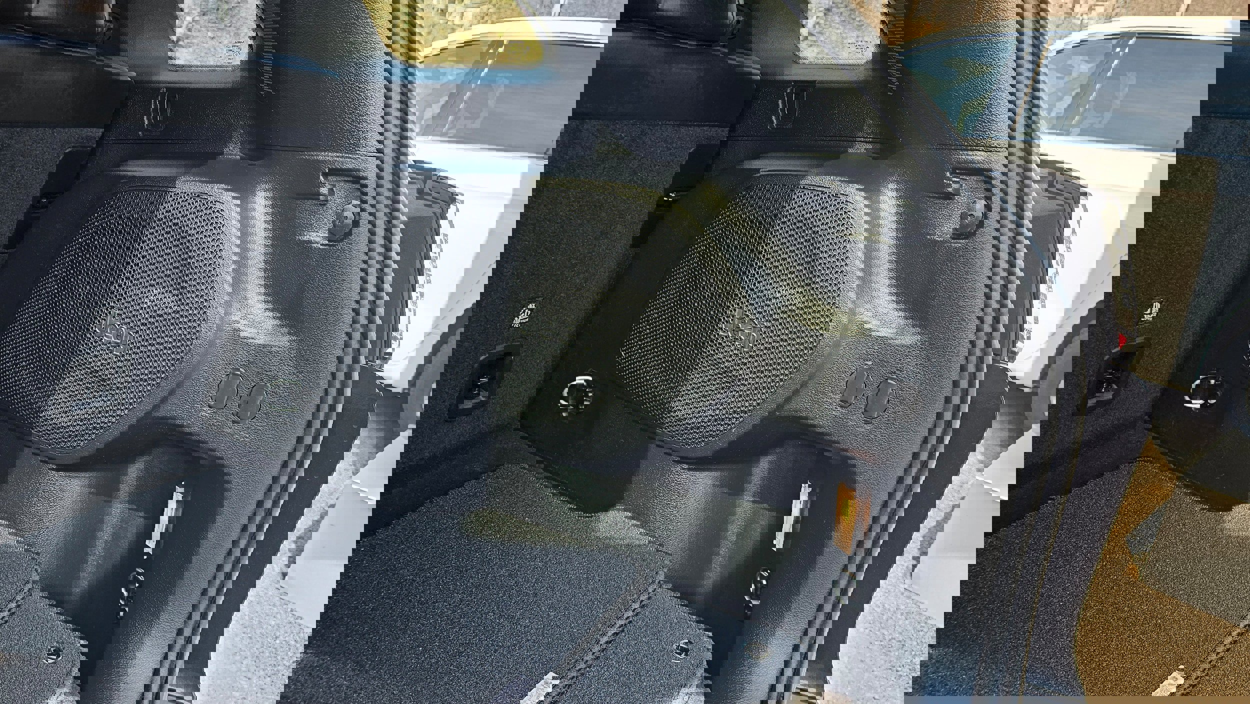 Used 2020 Jeep Cherokee Limited image 17