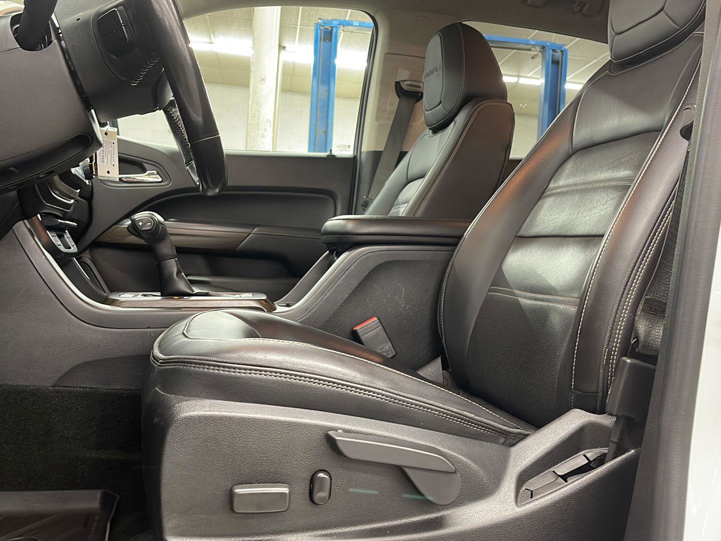 Used 2018 GMC Canyon Denali AWD/4WD image 12