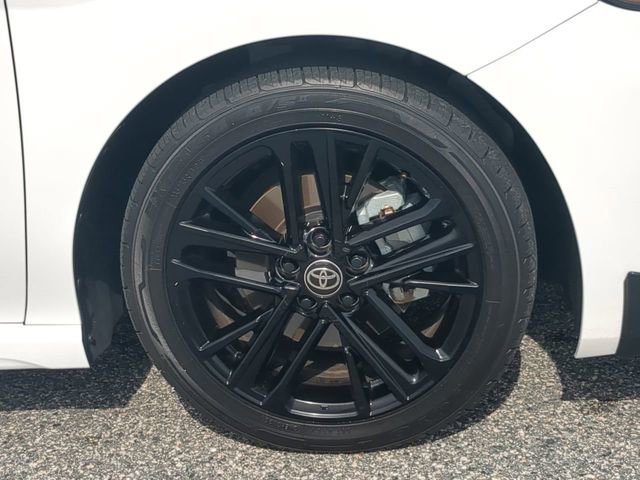Certified 2025 Toyota Camry SE FWD image 11