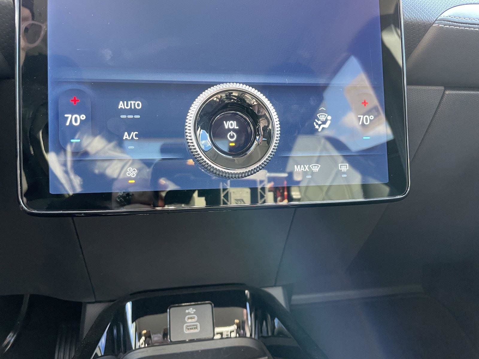 New 2025 Ford Mustang Mach-E Select image 21