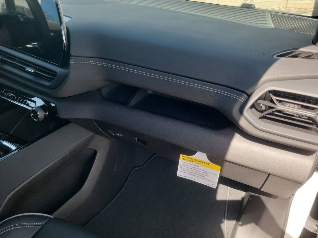 New 2026 Chevrolet Silverado EV LT AWD/4WD image 33