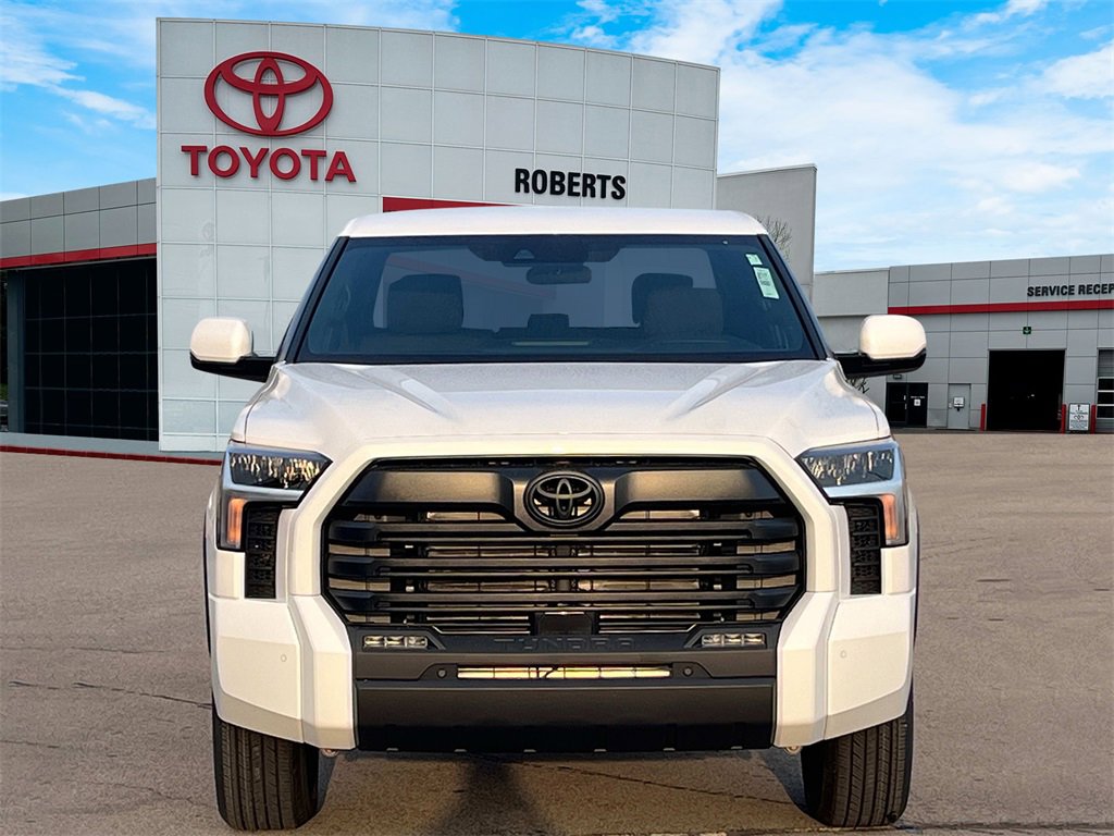 New 2025 Toyota Tundra SR5 w/ SR5 Convenience Package image 2