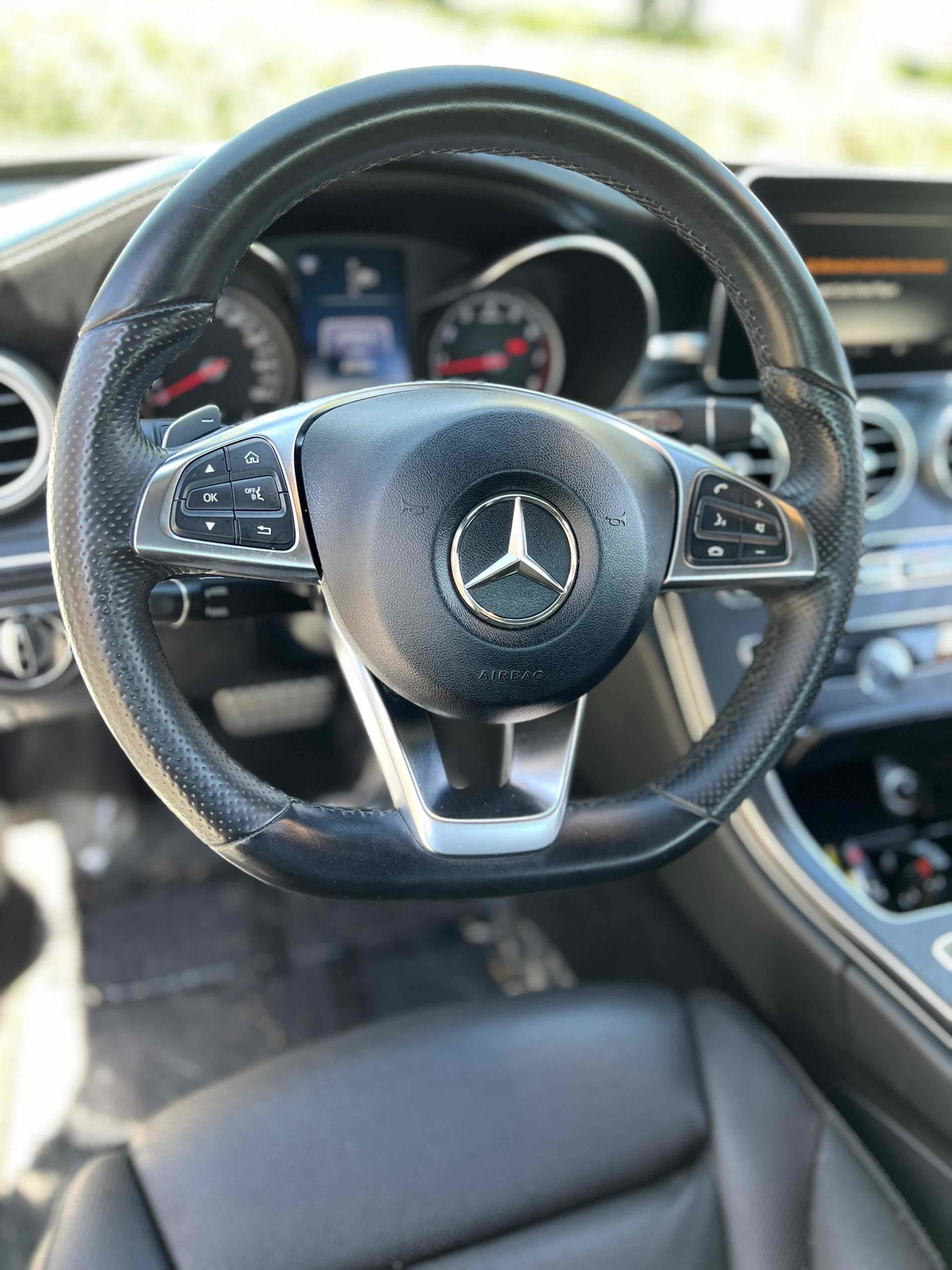 Used 2015 Mercedes-Benz C 300 Sport image 41